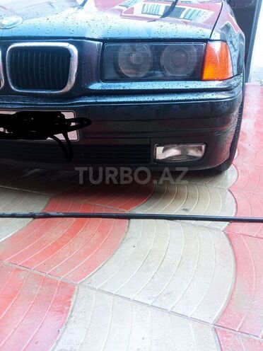 BMW 325 1997, 435,000 km - 2.5 l - Bakı