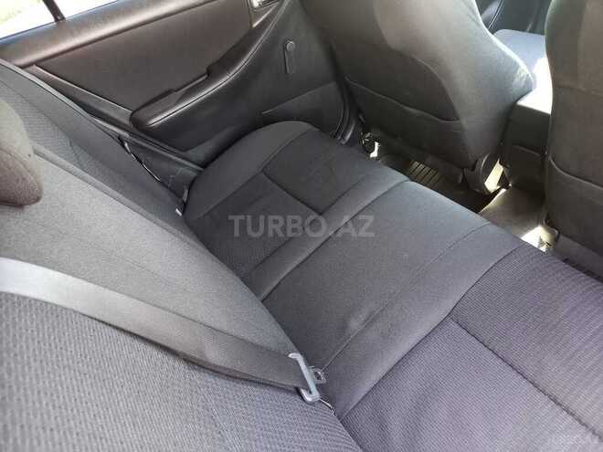 Toyota Corolla 2006, 190,000 km - 1.4 l - Bakı