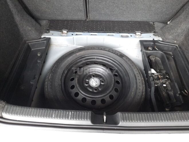 Toyota Corolla 2005, 192,028 km - 1.4 l - Bakı