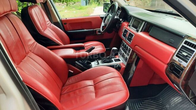 Land Rover Range Rover 2005, 378,000 km - 4.4 l - Bərdə