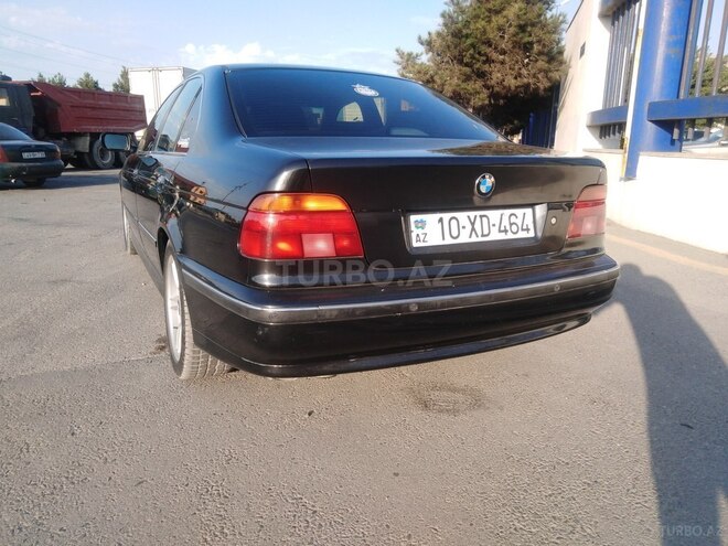 BMW 528 1995, 300,000 km - 2.8 l - Sumqayıt
