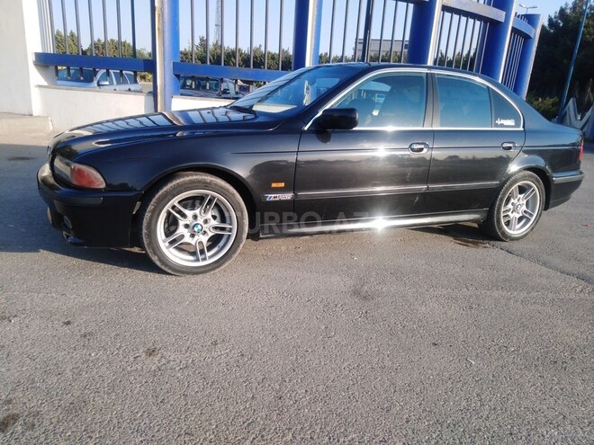 BMW 528 1995, 300,000 km - 2.8 l - Sumqayıt