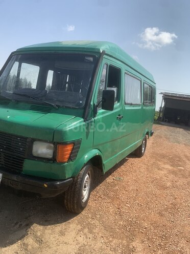 Mercedes 208 D 1990, 555,555 km - 2.5 l - Masallı