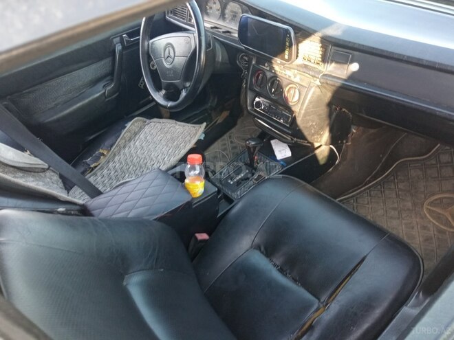 Mercedes 190 1992, 100,011 km - 1.8 l - Bakı