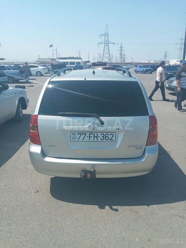 Toyota Corolla 2005, 230,000 km - 1.4 л - Bakı