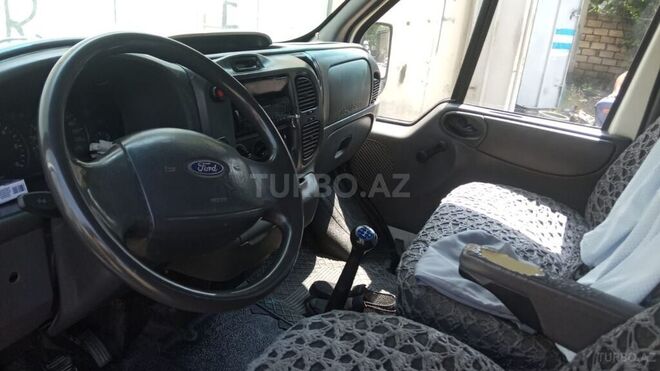 Ford Transit 2002, 350,000 km - 2.4 l - Qəbələ