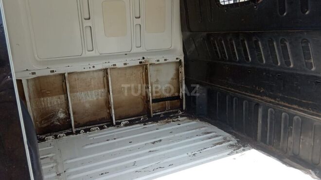 Ford Transit 2002, 350,000 km - 2.4 l - Qəbələ