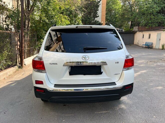 Toyota Highlander 2013, 151,000 km - 3.5 l - Bakı