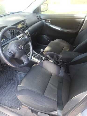 Toyota Corolla 2004, 200,000 km - 1.4 l - Bakı