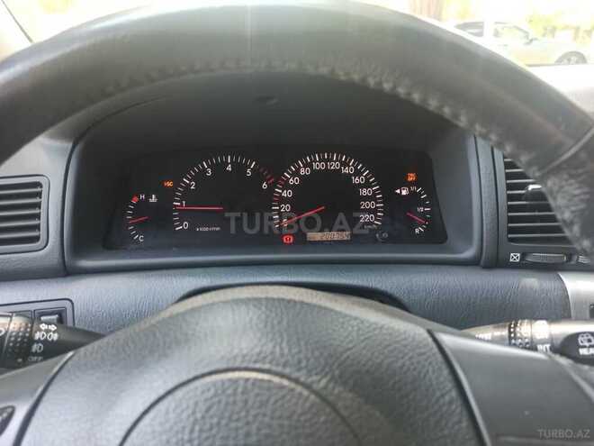 Toyota Corolla 2004, 200,000 km - 1.4 l - Bakı
