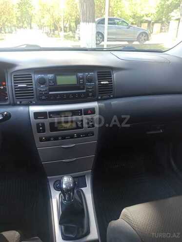 Toyota Corolla 2004, 200,000 km - 1.4 l - Bakı