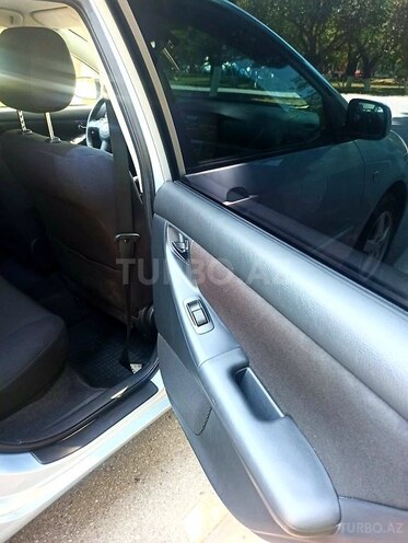 Toyota Corolla 2004, 200,000 km - 1.4 l - Bakı