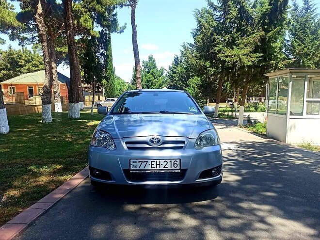 Toyota Corolla 2004, 200,000 km - 1.4 l - Bakı
