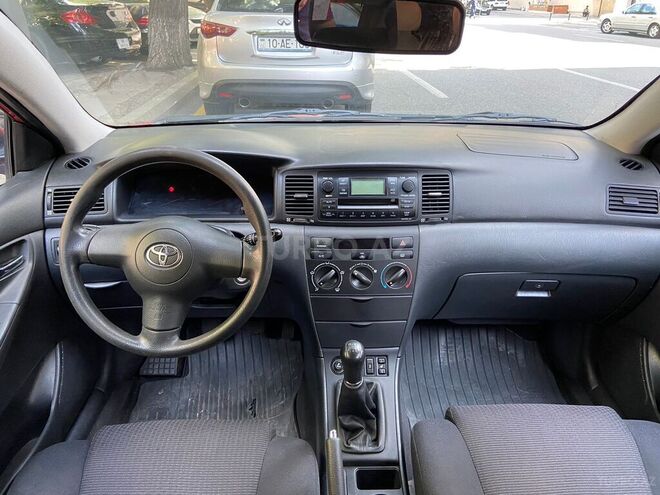Toyota Corolla 2006, 220,000 km - 1.4 l - Bakı