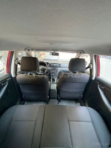 Toyota Corolla 2006, 220,000 km - 1.4 l - Bakı