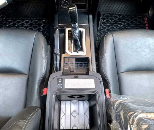 Toyota Prado 2015, 69,000 km - 2.7 l - Bakı
