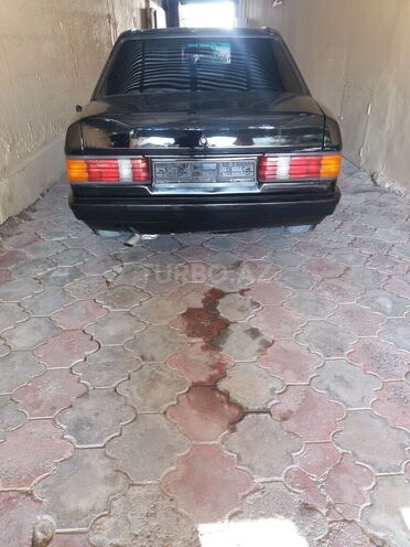 Mercedes 190 1988, 334,420 km - 1.8 l - Bakı