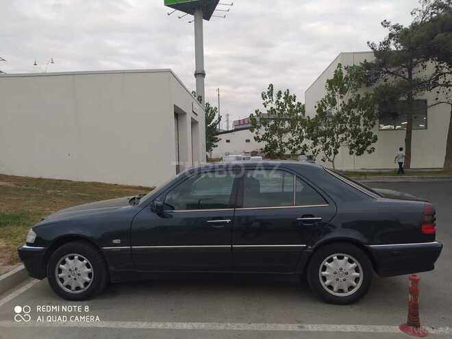 Mercedes C 240 2000, 317,000 km - 2.4 l - Bakı