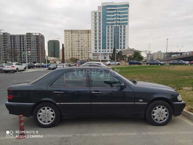 Mercedes C 240 2000, 317,000 km - 2.4 l - Bakı