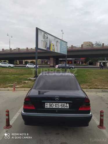 Mercedes C 240 2000, 317,000 km - 2.4 l - Bakı