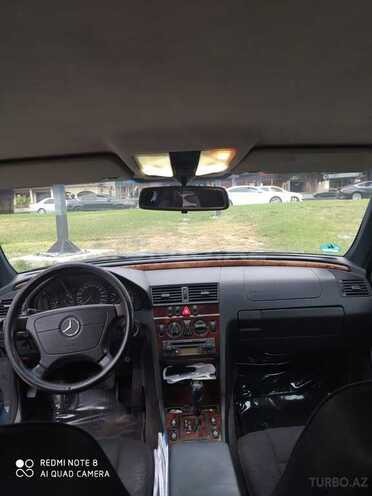 Mercedes C 240 2000, 317,000 km - 2.4 l - Bakı
