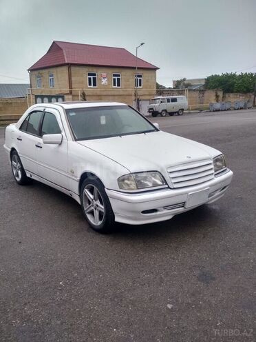 Mercedes C 230 1999, 300,000 km - 2.3 l - Şamaxı