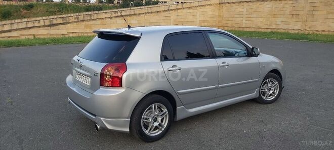 Toyota Corolla 2005, 235,000 km - 1.4 l - Bakı