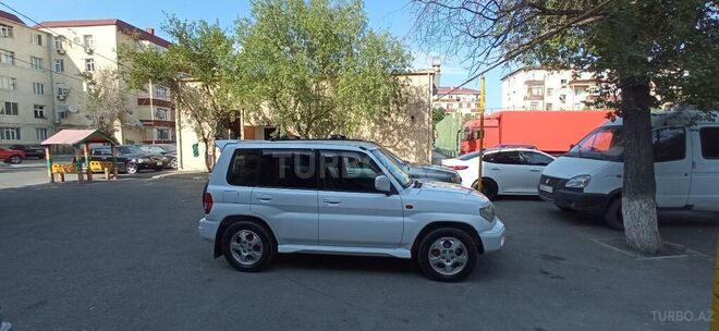 Mitsubishi Pajero io 2000, 324,521 km - 1.8 l - Sumqayıt
