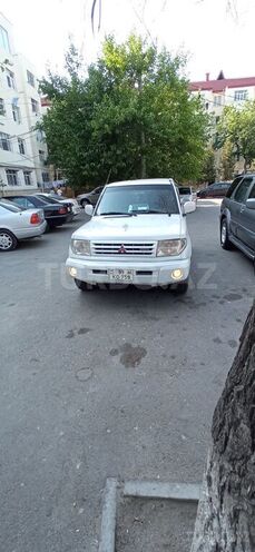 Mitsubishi Pajero io 2000, 324,521 km - 1.8 l - Sumqayıt