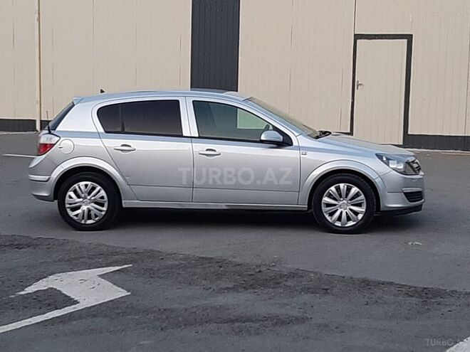 Opel Astra 2006, 179,000 km - 1.4 l - Gəncə