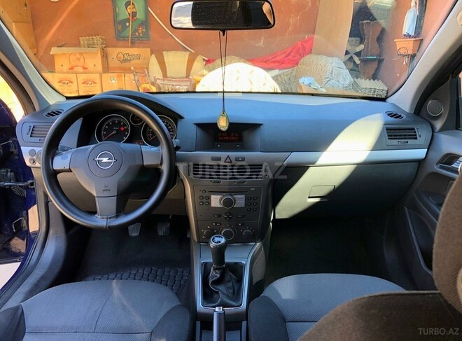 Opel Astra 2005, 216,000 km - 1.4 l - Bakı