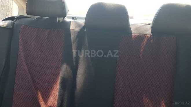 Volkswagen Passat 2003, 300,000 km - 1.8 л - Bakı