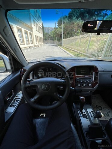 Mitsubishi Pajero 2004, 250,000 km - 3.2 l - Bakı
