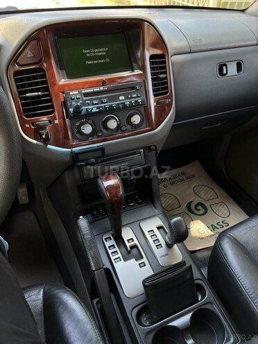 Mitsubishi Pajero 2004, 250,000 km - 3.2 l - Bakı