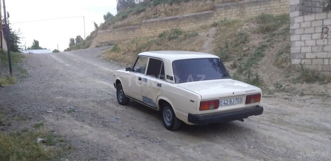 LADA (VAZ) 2105 1995, 222,222 km - 1.5 l - Qazax