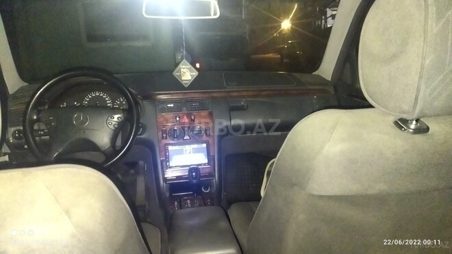 Mercedes E 200 2000, 297,193 km - 2.0 л - Bakı