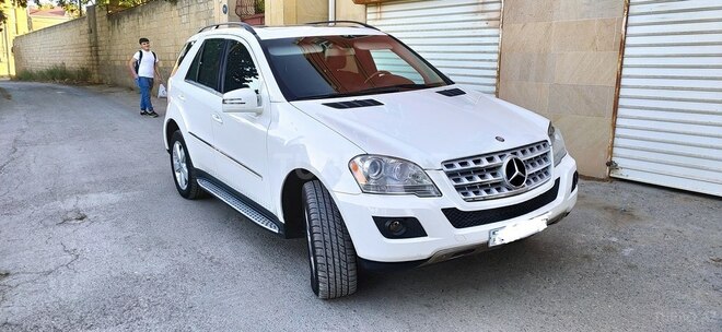 Mercedes ML 350 2011, 136,000 km - 3.5 l - Bakı