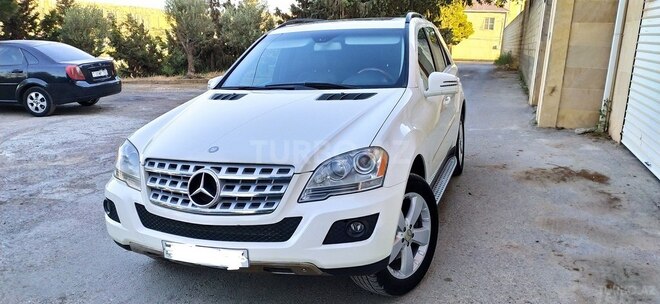 Mercedes ML 350 2011, 136,000 km - 3.5 l - Bakı