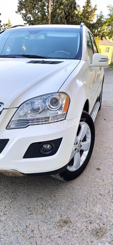 Mercedes ML 350 2011, 136,000 km - 3.5 l - Bakı