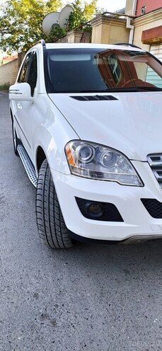 Mercedes ML 350 2011, 136,000 km - 3.5 l - Bakı