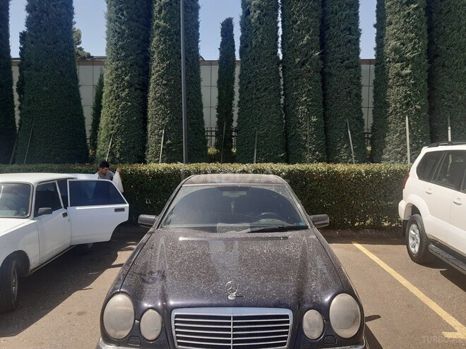 Mercedes E 230 1996, 430,000 km - 2.3 l - Bakı