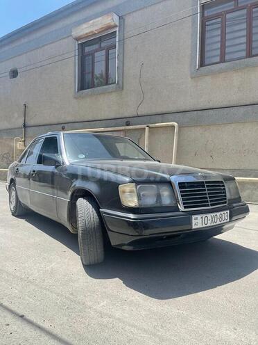 Mercedes E 250 1990, 394,448 km - 2.5 л - Bakı