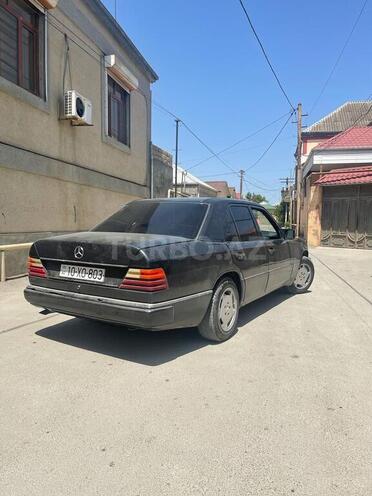 Mercedes E 250 1990, 394,448 km - 2.5 л - Bakı