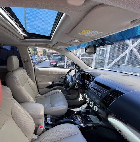 Mitsubishi Outlander 2008, 185,000 km - 3.0 l - Bakı
