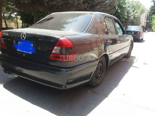Mercedes C 220 1994, 423,568 km - 2.2 l - Bakı