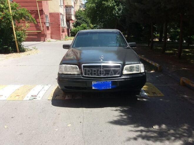 Mercedes C 220 1994, 423,568 km - 2.2 l - Bakı