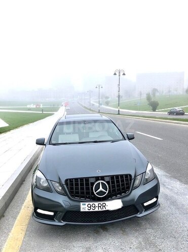 Mercedes E 350 2010, 255,500 km - 3.5 l - Bakı