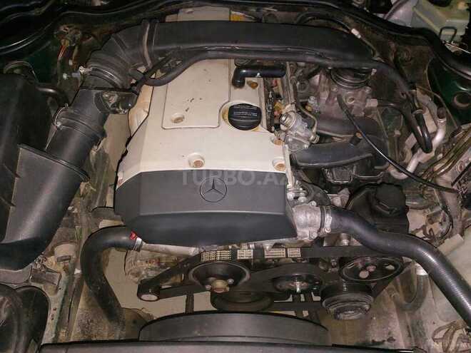 Mercedes E 200 2000, 333,000 km - 2.0 l - Bakı
