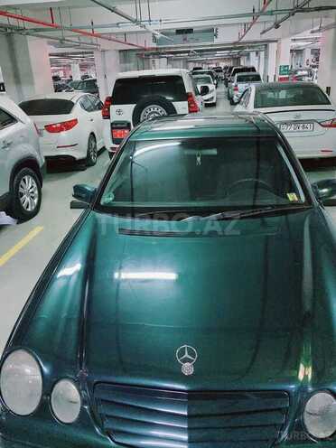 Mercedes E 200 2000, 333,000 km - 2.0 l - Bakı