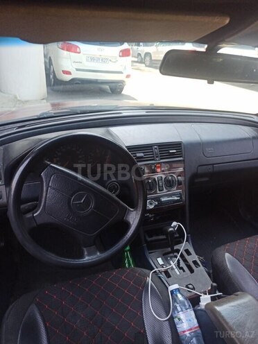Mercedes C 220 1994, 130,000 km - 2.2 л - Bakı